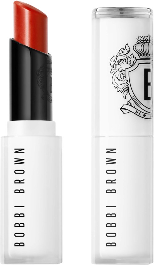 huulikiilto, jossa punainen väri ja läpinäkyvä, koristeltu korkki logolla. Tuotemerkki on Bobbi Brown.