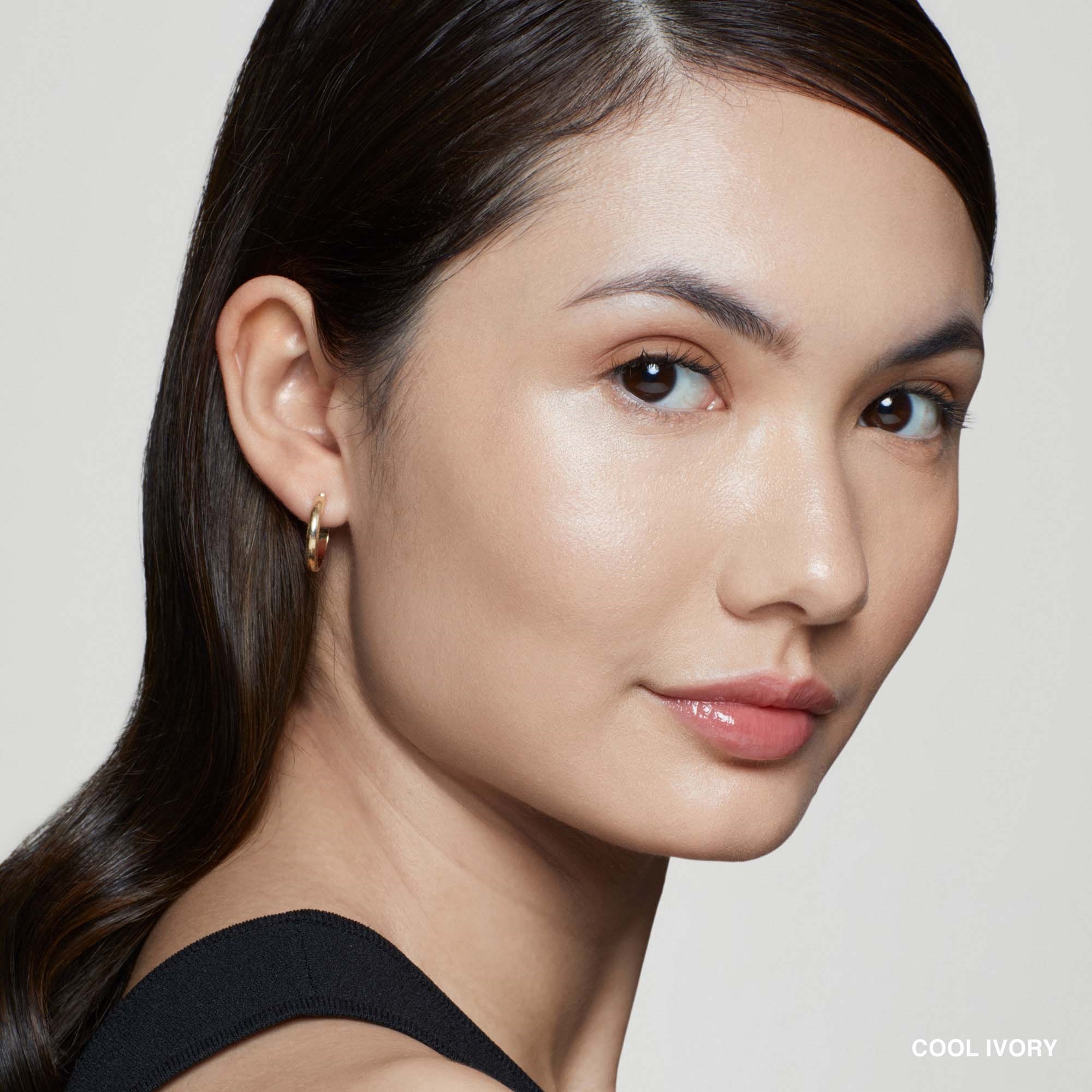 Bobbi Brown Intensive Serum Foundation SPF 40 - podkład do twarzy Cool (obrázok 3)