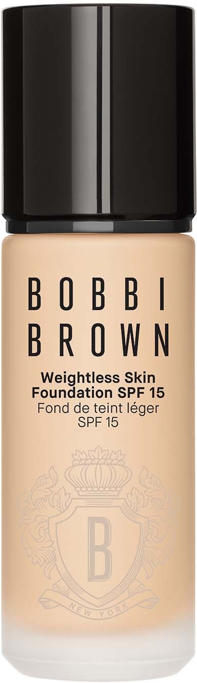 En flaska av Bobbi Brown foundation med SPF 15, etiketten visar produktnamnet och hudtypen.
