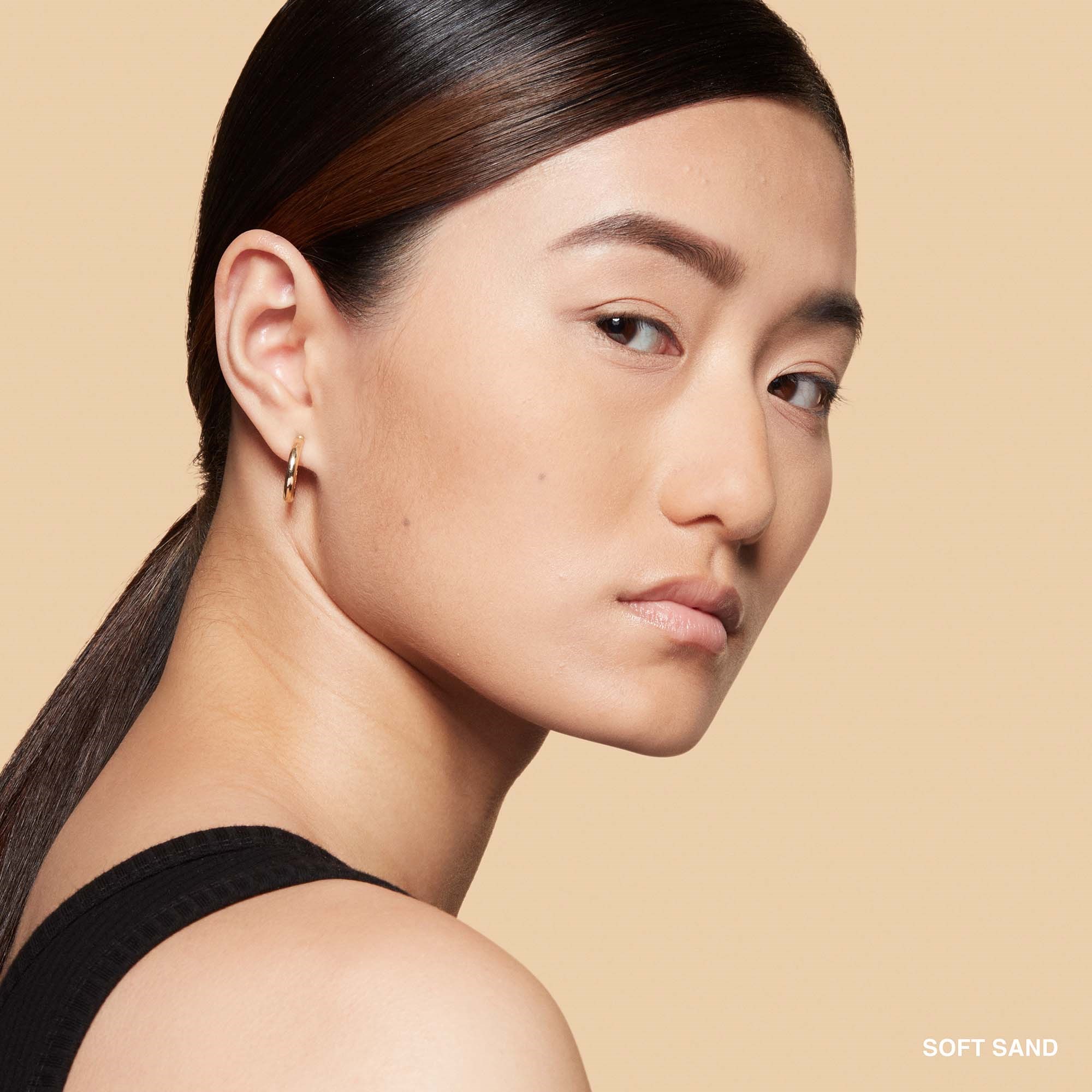 Bobbi Brown Sheer Finish Pressed Powder - puder prasowany do twarzy So (obrázok 3)