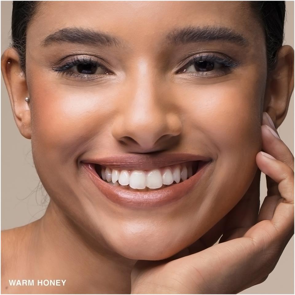 Bobbi Brown Skin LongWear Weightless Foundation SPF 15 Warm Honey W Bobbi Brown Skin LongWear Weightless Foundation SPF 15 Warm Honey W