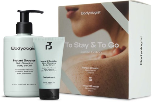 Zestaw dwóch produktów do pielęgnacji skóry: duża butelka z pompką i mała tubka, z opakowaniem z profilem twarzy.