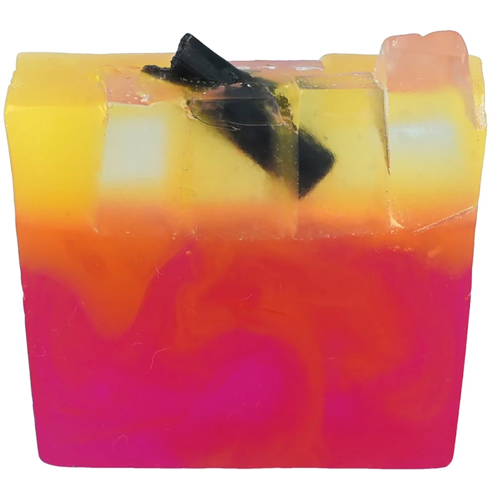 Bomb Cosmetics Happy Hour Soap 100 st