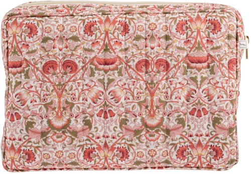En rosa och beige blommönster på ett vadderat, rektangulärt tygöverdrag med dragkedja på överkanten.