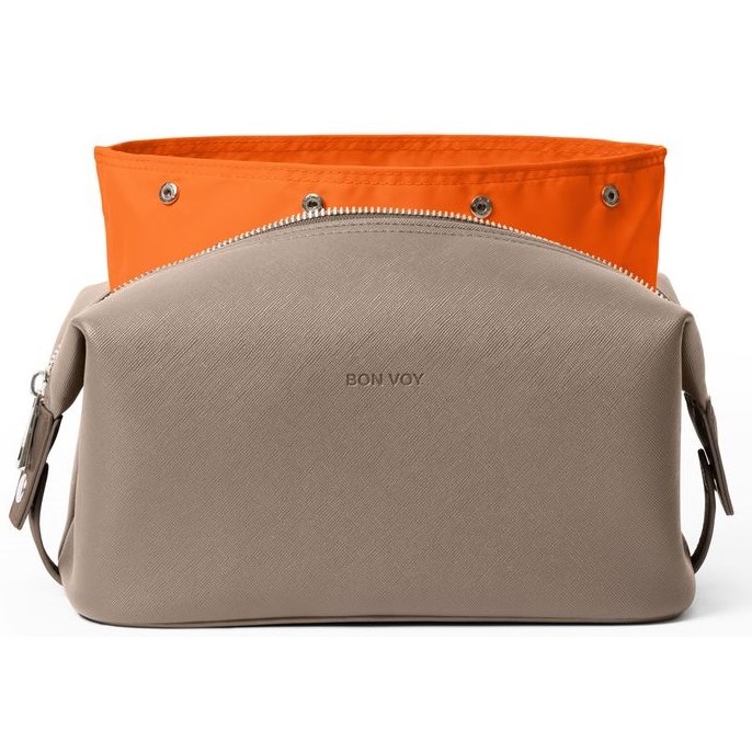 Läs mer om Bon Voy Staycation Cosmetic Bag Small Taupe/Orange
