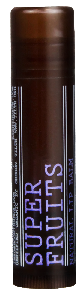 Brązowy cylindryczny pojemnik na balsam do ust z fioletowym napisem "SUPER FRUITS" i "NATURAL LIP BALM."