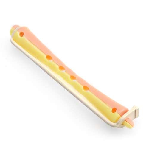 Een plastic speeltje met gaten, gevormd als een lange, gebogen strip met lichte kleuren en een klein uiteinde.