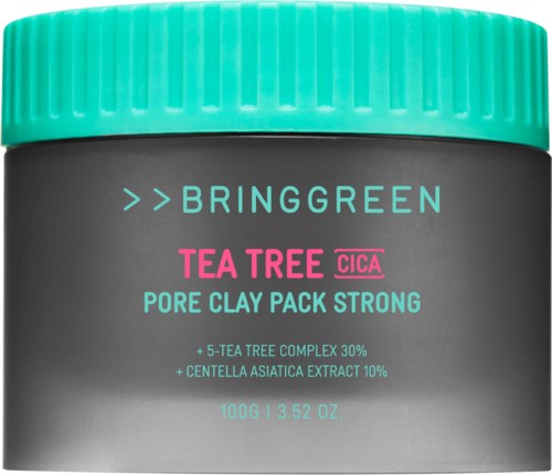 Grøn beholder med sort label til Bring Green Tea Tree Cica pore clay mask og grøn låg.