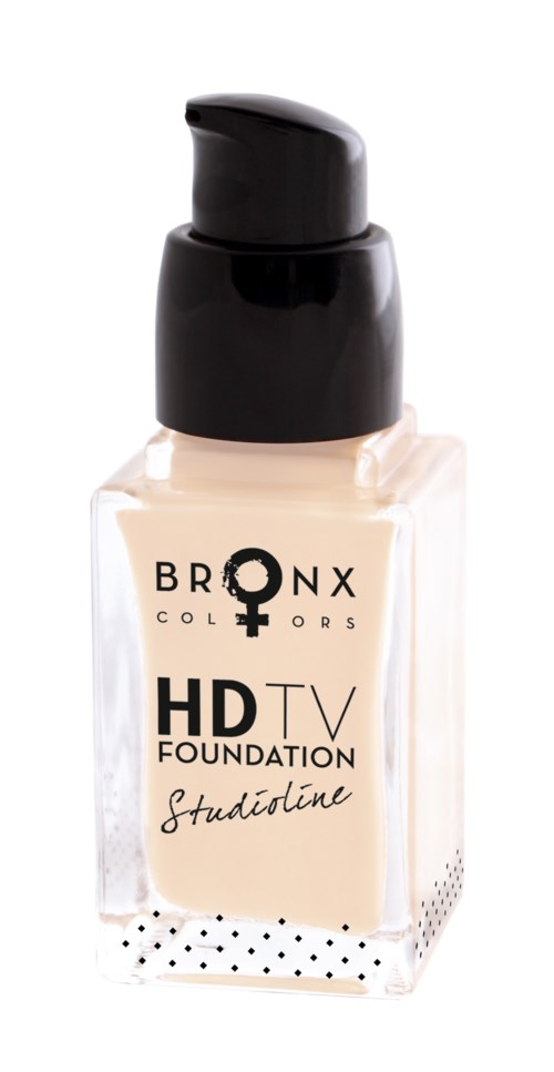 En flaska flytande foundation med svart pump, märkt 'Bronx Colors HD TV Foundation Studdline.'