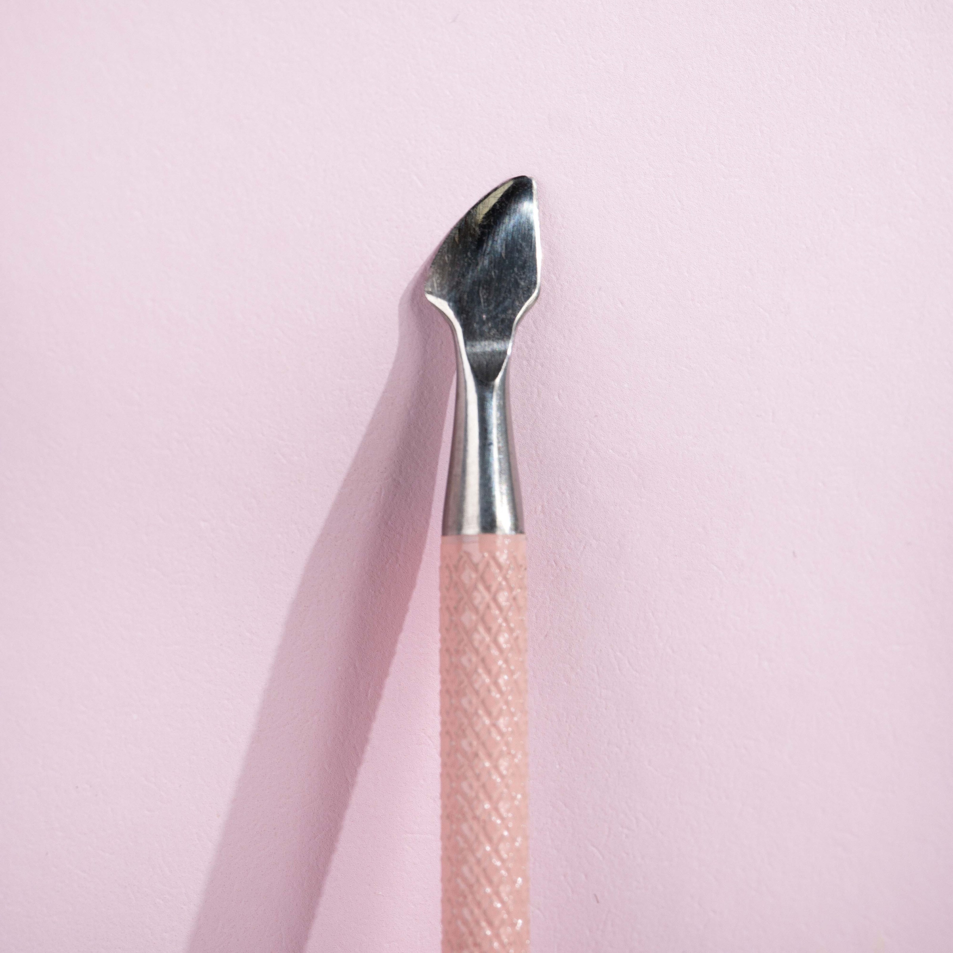 Alternativ bild 1 för Brushworks Cuticle Pusher