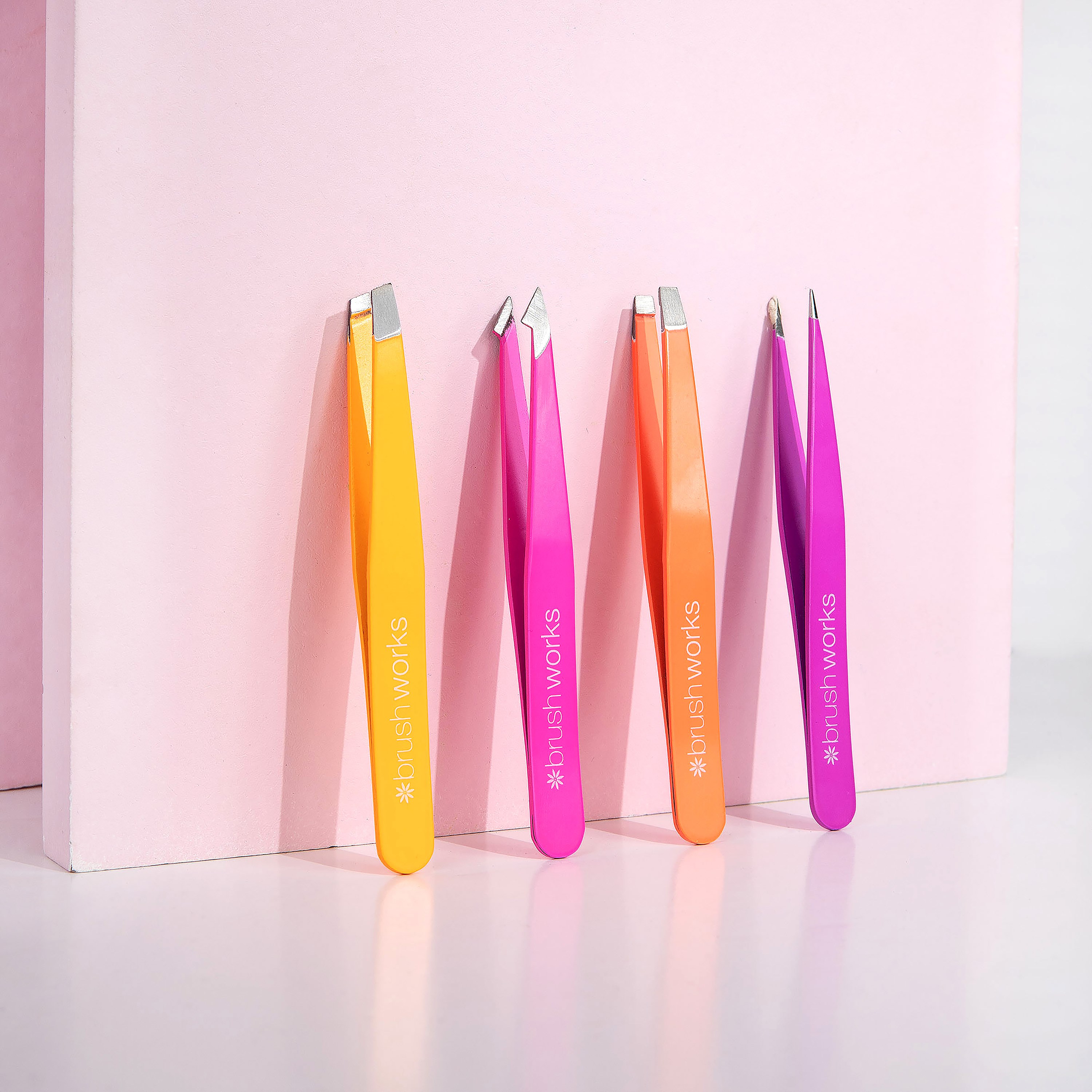 Alternativ bild 1 för Brushworks HD 4 Piece Combination Tweezer Set - Brights