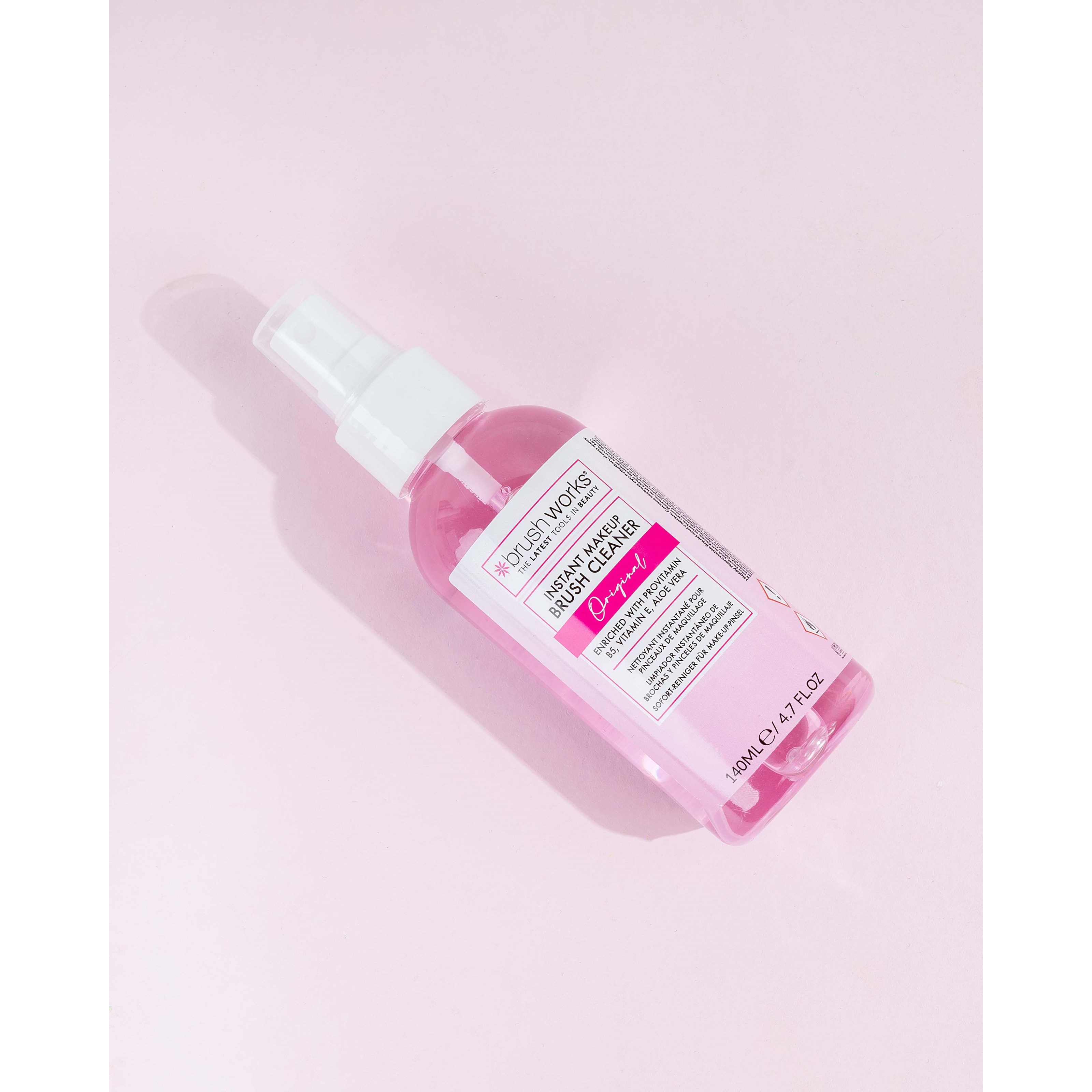Brushworks Instant Makeup Brush Cleanser 140 ml (obrázok 3)