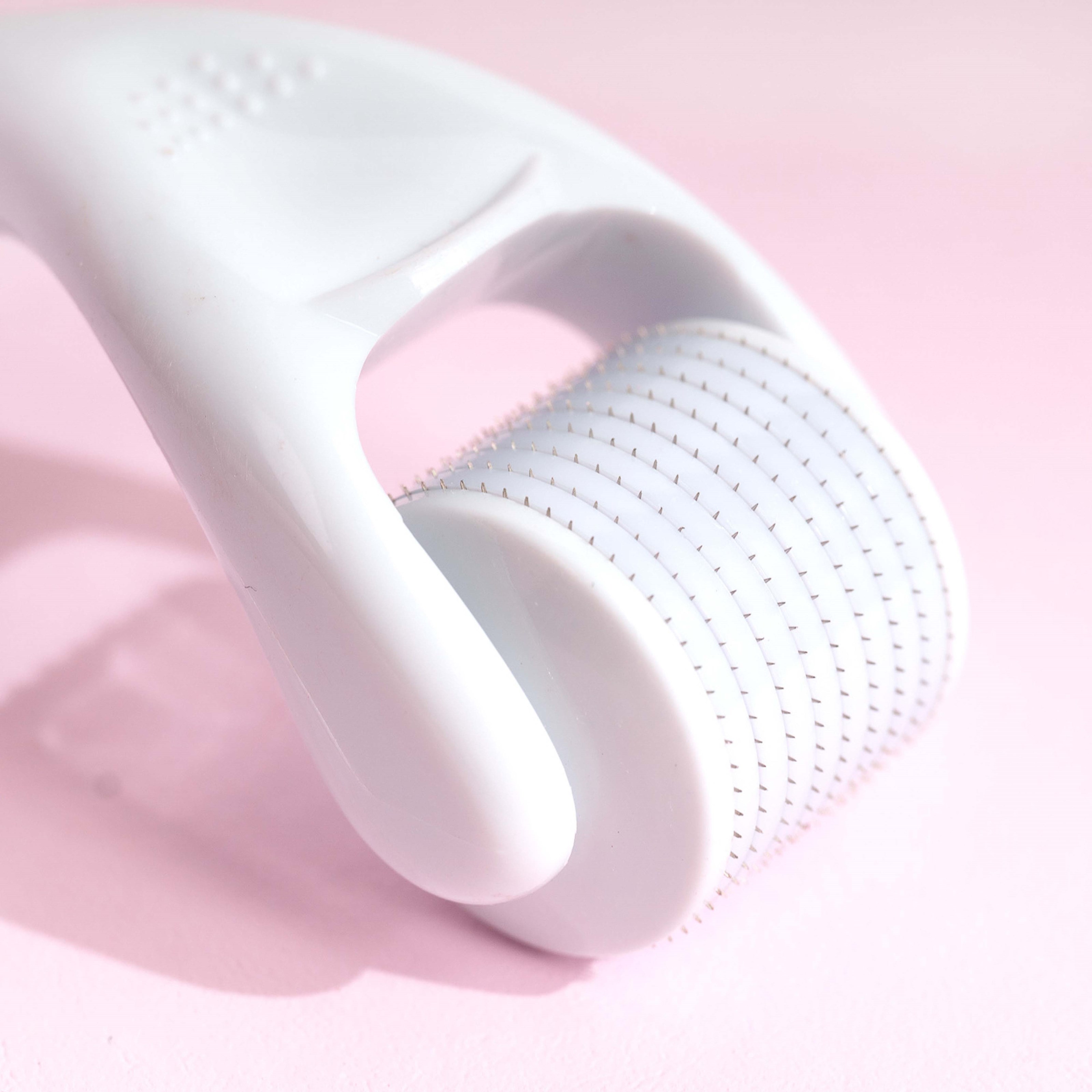 Brushworks Micro Needle Derma Roller - masażer (obrázok 4)