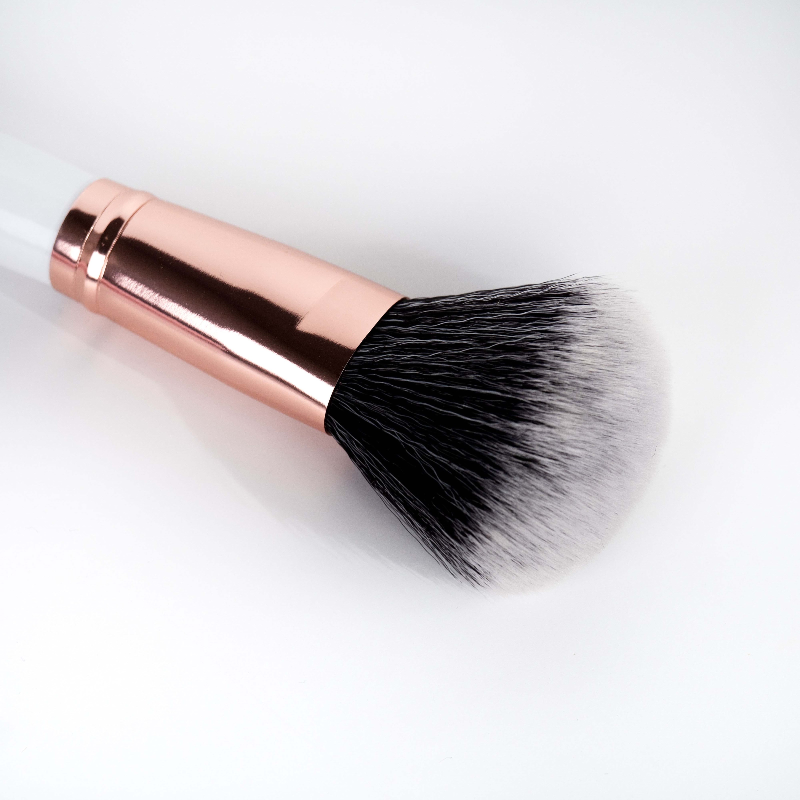 Brushworks Powder Brush - Pink & Gold - pędzel do pudru (obrázok 5)
