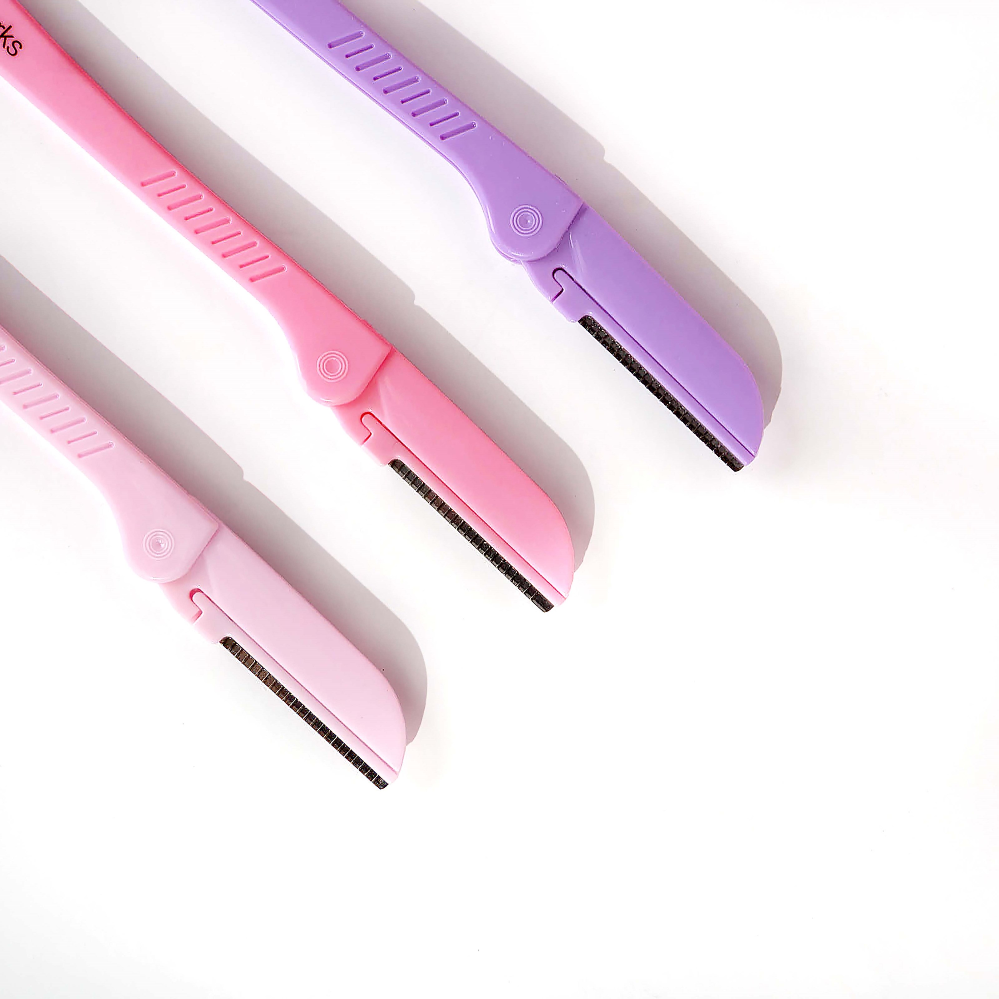 Brushworks Precision Eyebrow Razor - zestaw brzytw do brwi (obrázok 4)
