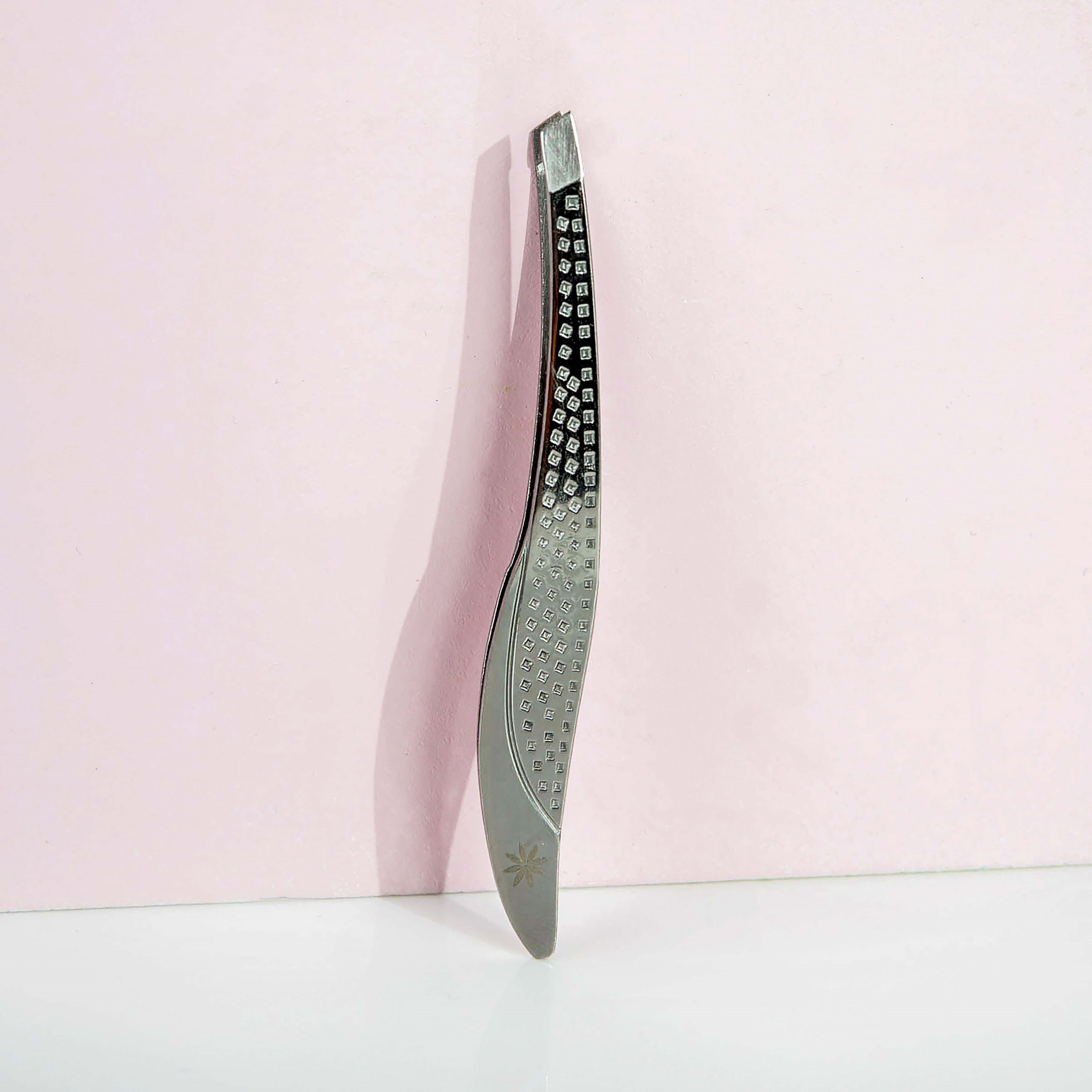 Brushworks pęseta do brwi Traditional Tweezers (obrázok 3)
