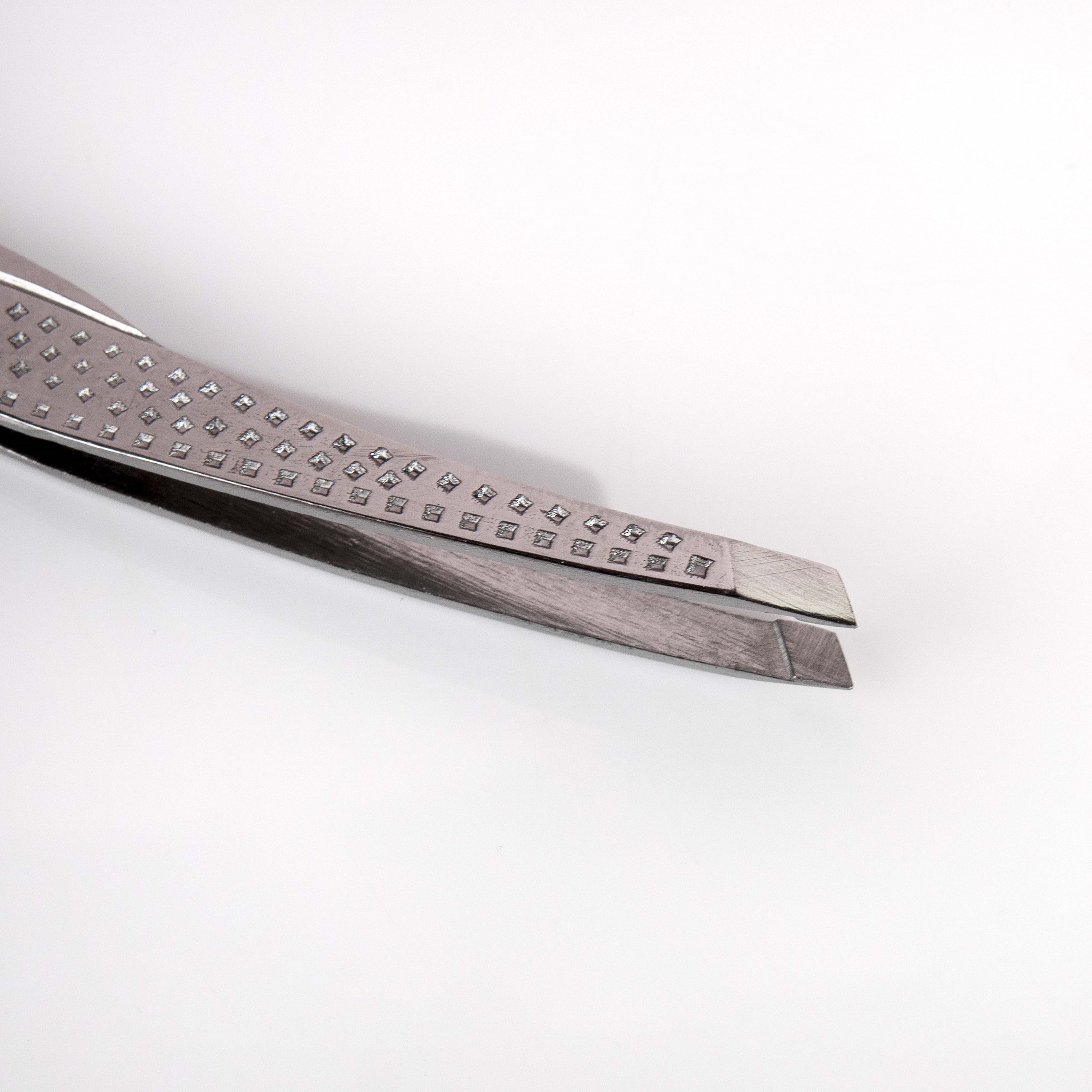 Brushworks pęseta do brwi Traditional Tweezers (obrázok 4)