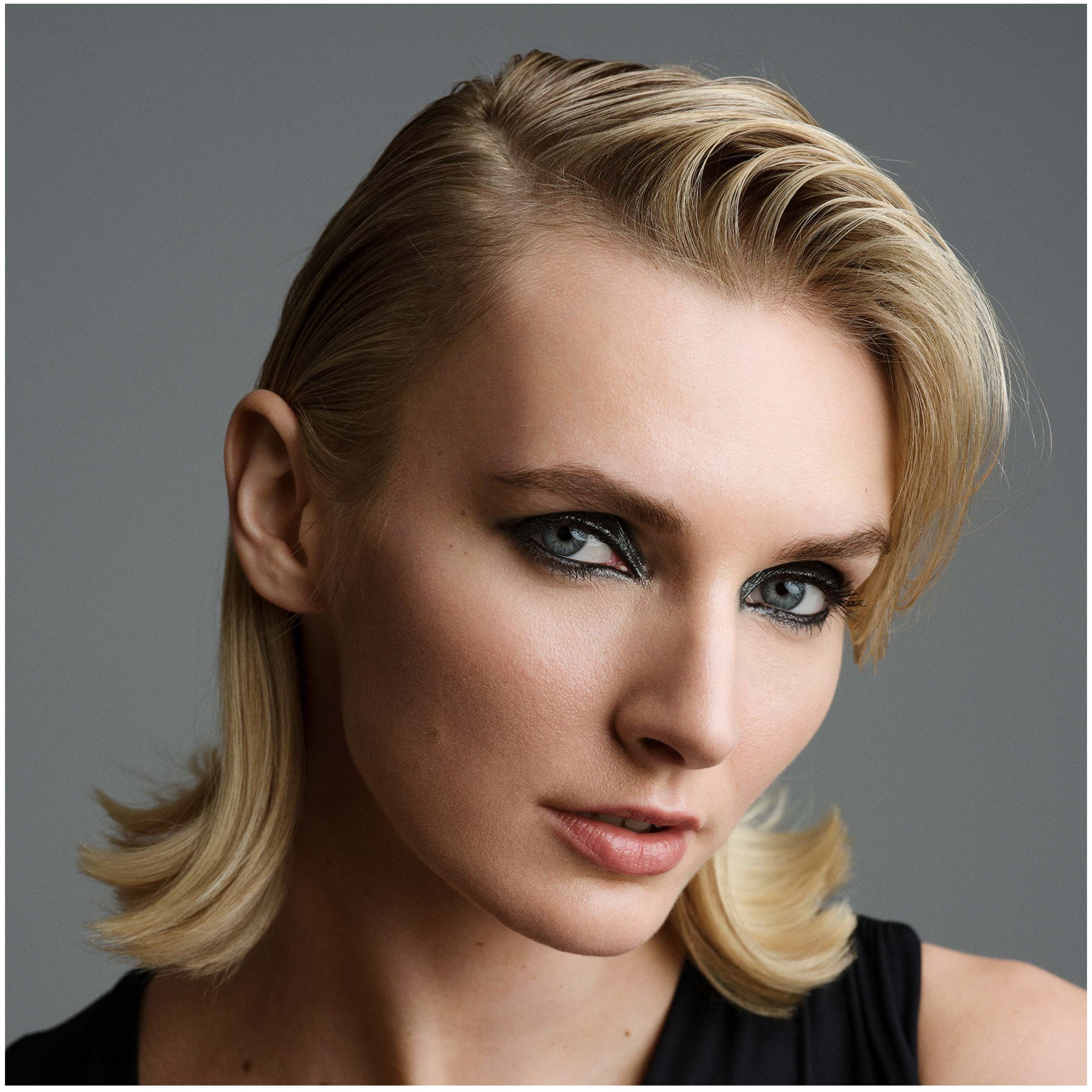 Alternativ bild 1 för Bumble And Bumble Brilliantine 50 ml