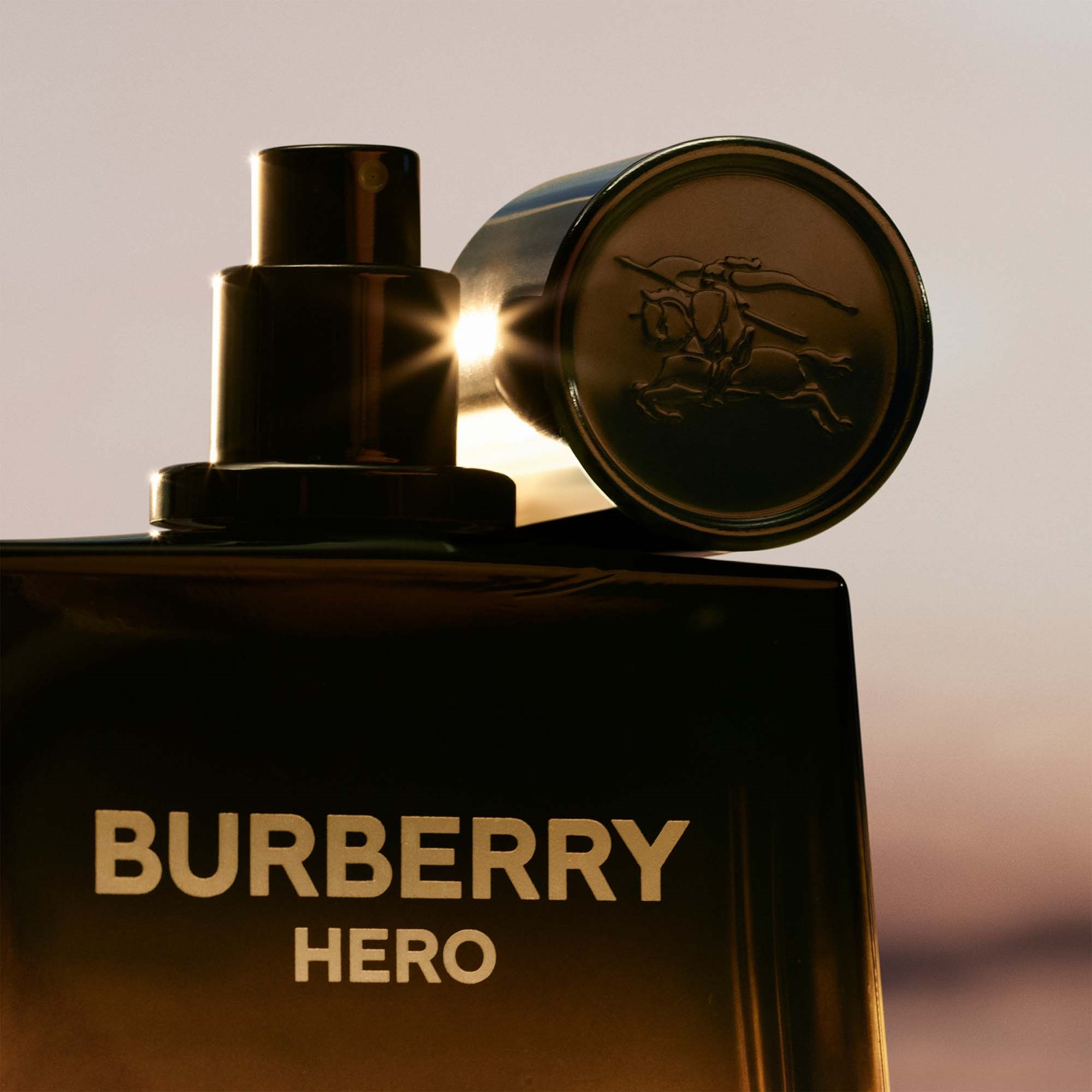 Burberry Hero Elixir Parfum 60 ml (obrázok 7)