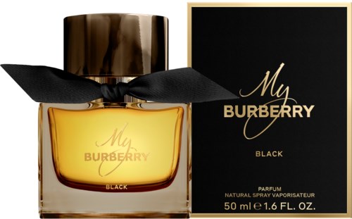 Ein Parfümflasche mit schwarzem Band neben einer schwarzen Box mit goldener Aufschrift für My Burberry Black Parfüm.