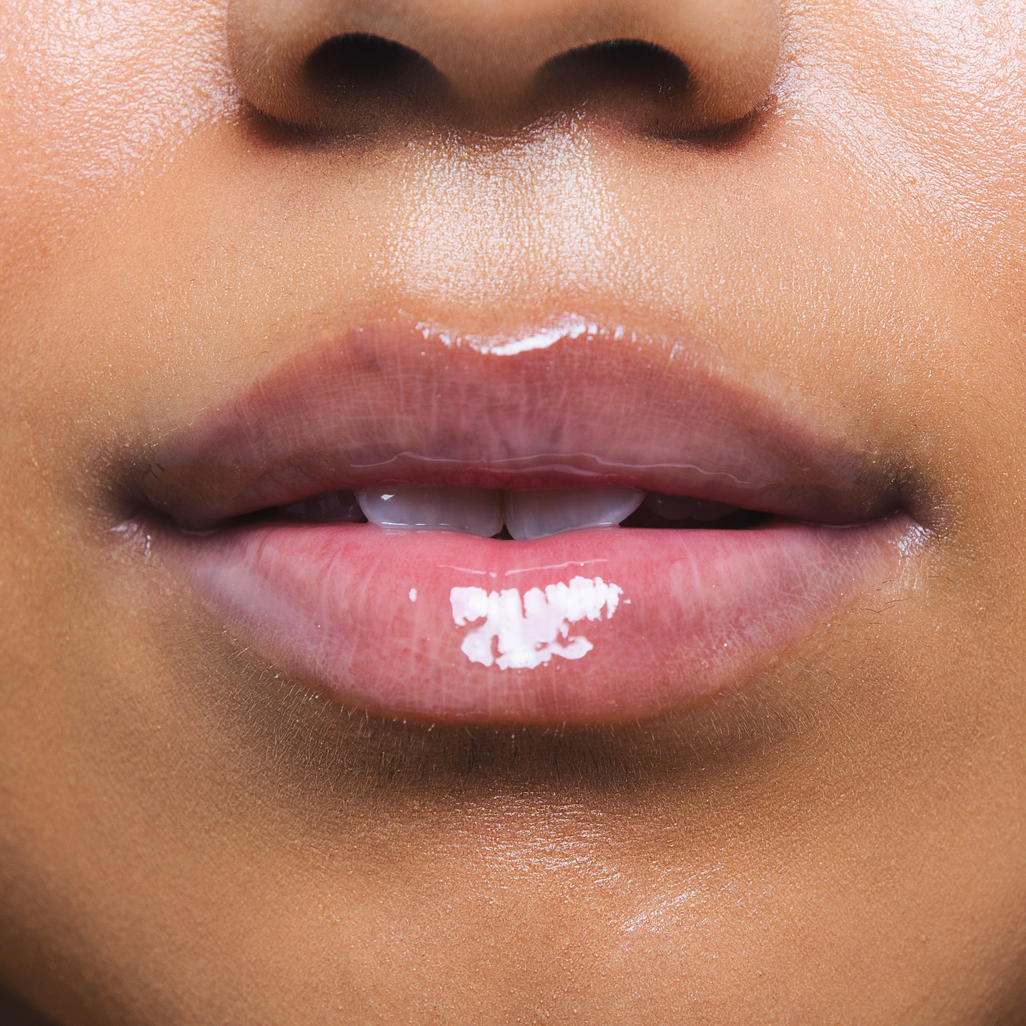 By Lyko Melt Down Lip Balm Nearly nude (obrázok 3)