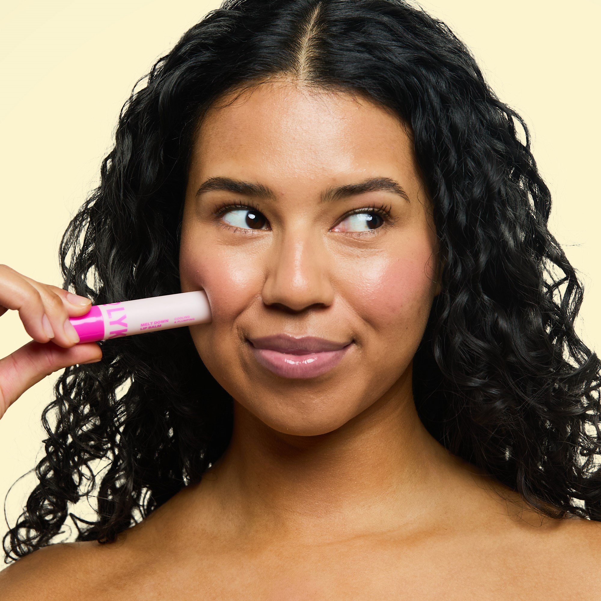 By Lyko Melt Down Lip Balm Nearly nude (obrázok 6)