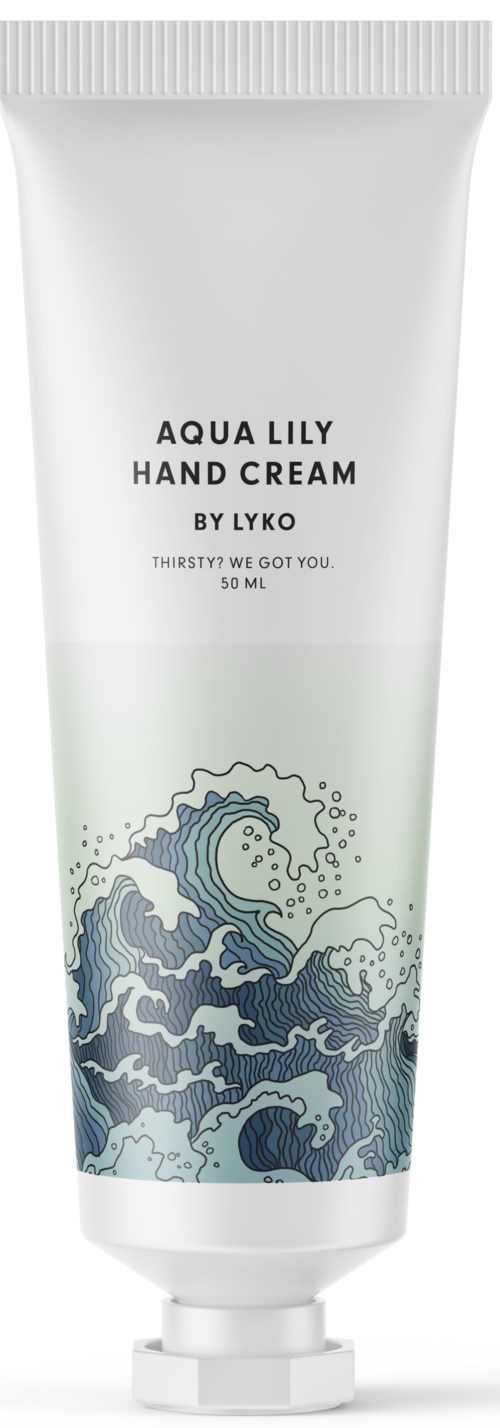 En vit handkrämstub med blå vågdesign och text, kallad Aqua Lily Hand Cream av Lyko.