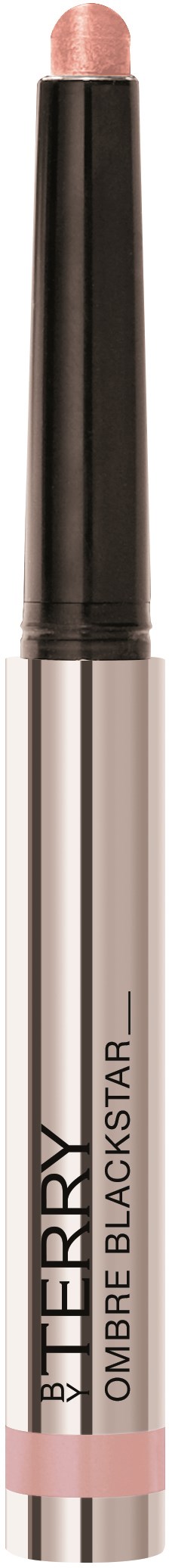 En läppglansstift med svart lock och rosa tonad glans. Kroppen har en silver- och svartdesign.