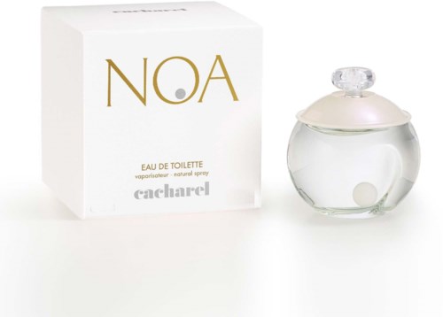 En parfume flaske og æske til NOA Eau de Toilette, med enkel hvid og klar design og gyldent tekst.