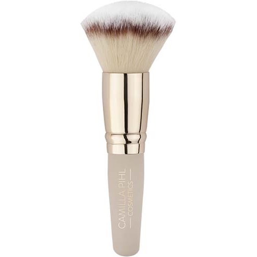 Läs mer om Camilla Pihl Cosmetics Brush #2 Blender Brush