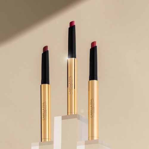 Помада Camilla Pihl Cosmetics Lipstick Stylo, кремовая, влажный финиш, оттенок Soft Amber, 1,2 г — фото 3