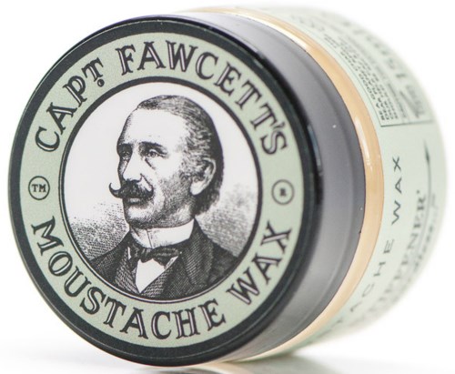 En rund beholder med sort låg med portræt af en mand med overskæg og teksten 'Captain Fawcett's Moustache Wax' rundt om.