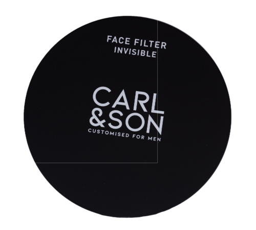 En svart cirkel med en logo som säger 'Carl & Son' och 'Face Filter Invisible' för herrvårdsprodukter.