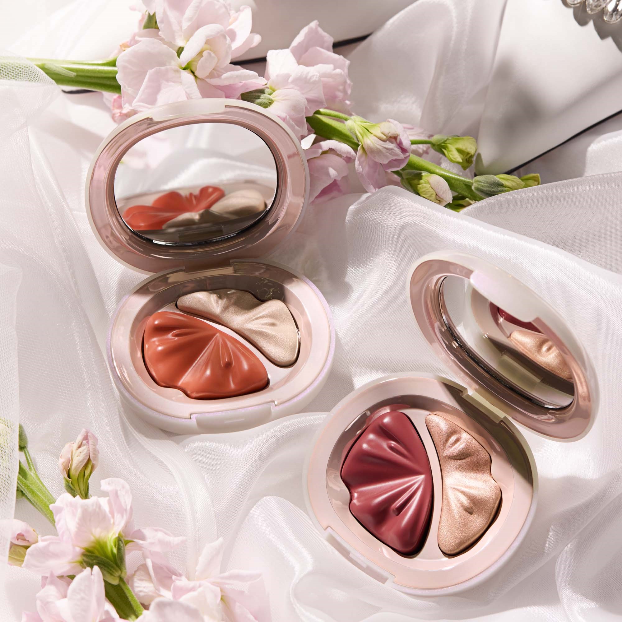 Catrice Brides & Besties Blush & Highlighter Duo C01 Vow To Glow (obrázok 7)
