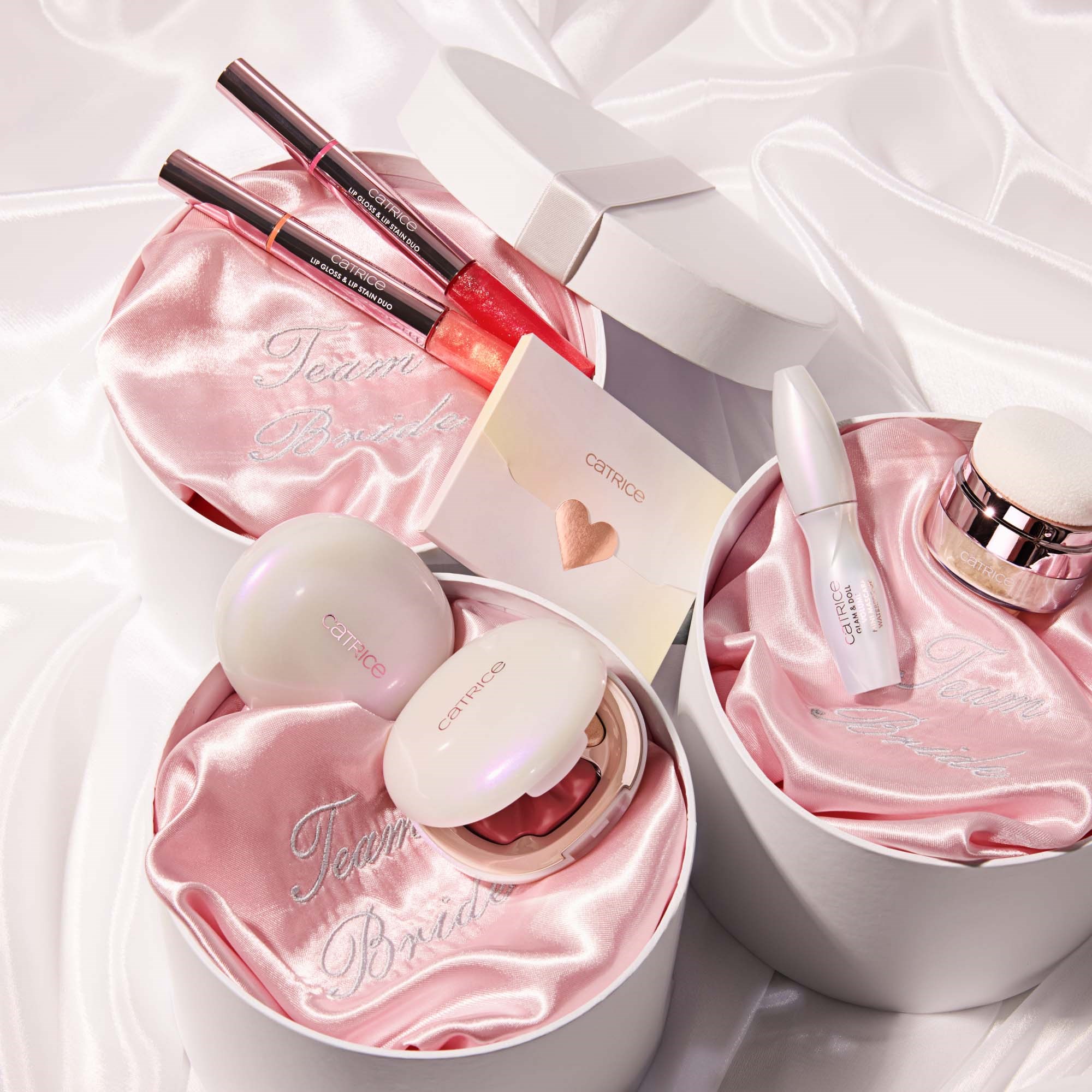 Catrice Brides & Besties Glow Control Blotting Paper (obrázok 3)