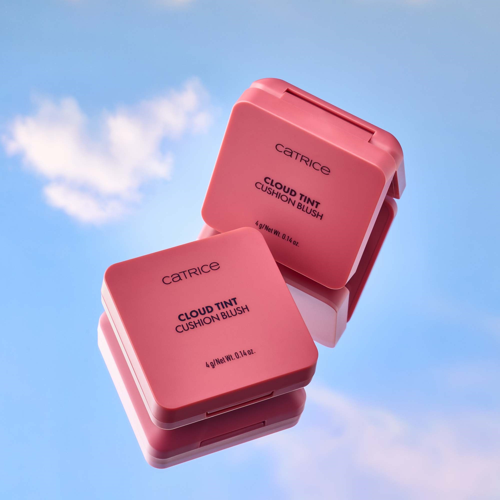 Catrice Cloud Tint Cushion Blush C030 Head in the Cloud (obrázok 10)