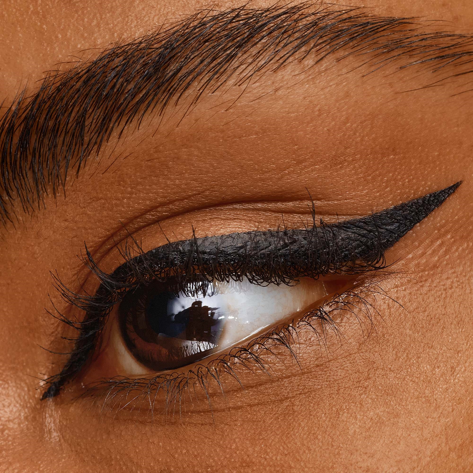 Catrice Eyeliner 010 Ultra Black (obrázok 4)