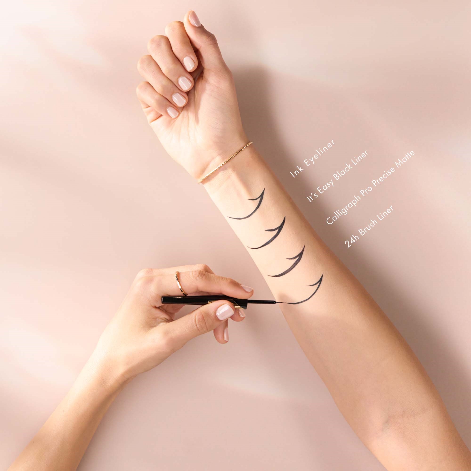 Catrice Eyeliner 010 Ultra Black (obrázok 7)