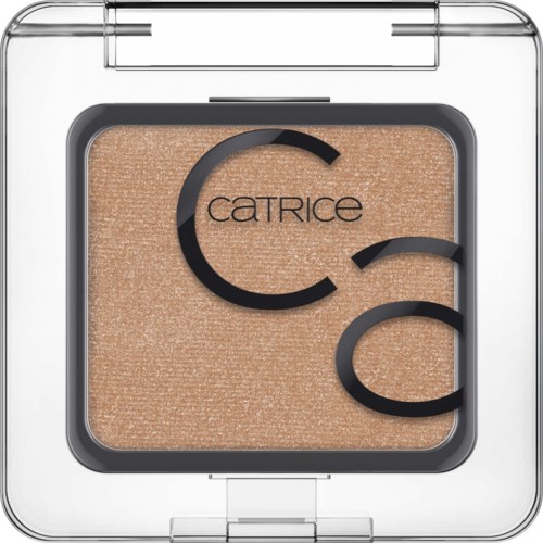 Een compacte make-up blush met doorzichtige behuizing, toont beige poeder en Catrice-merk.