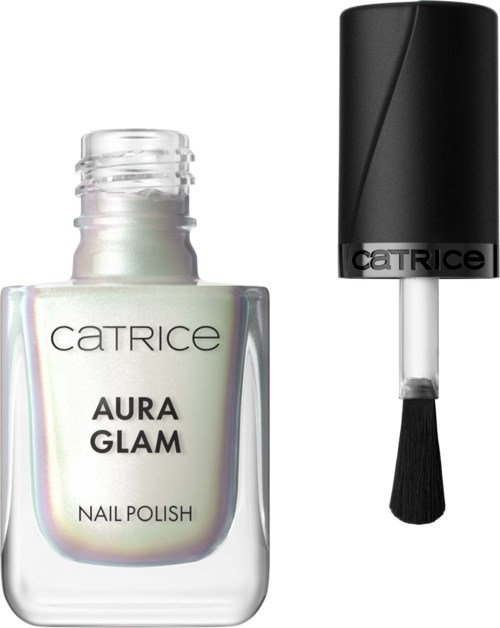 Ein Nagellackflasche mit 'Aura Glam' Beschriftung und einem schwarzen Pinsel daneben.