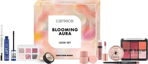Beautieset met huidverzorging, make-up en schoonheidsproducten, inclusief blush- palet, lipgloss, parfum en tools in pastelverpakking.