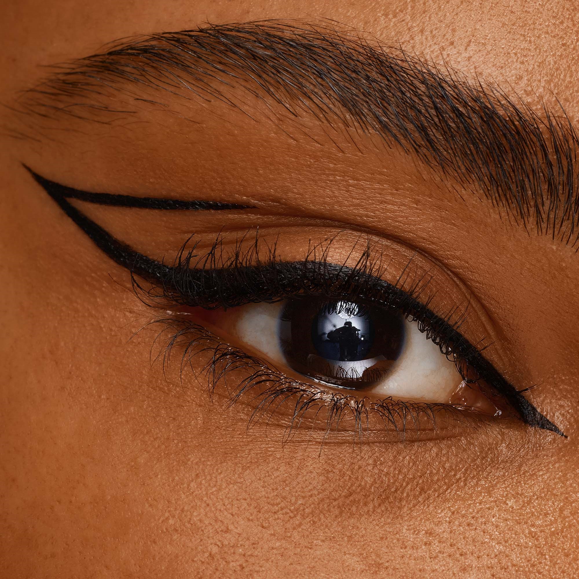 Catrice Wodoodporny eyeliner 10 (obrázok 5)