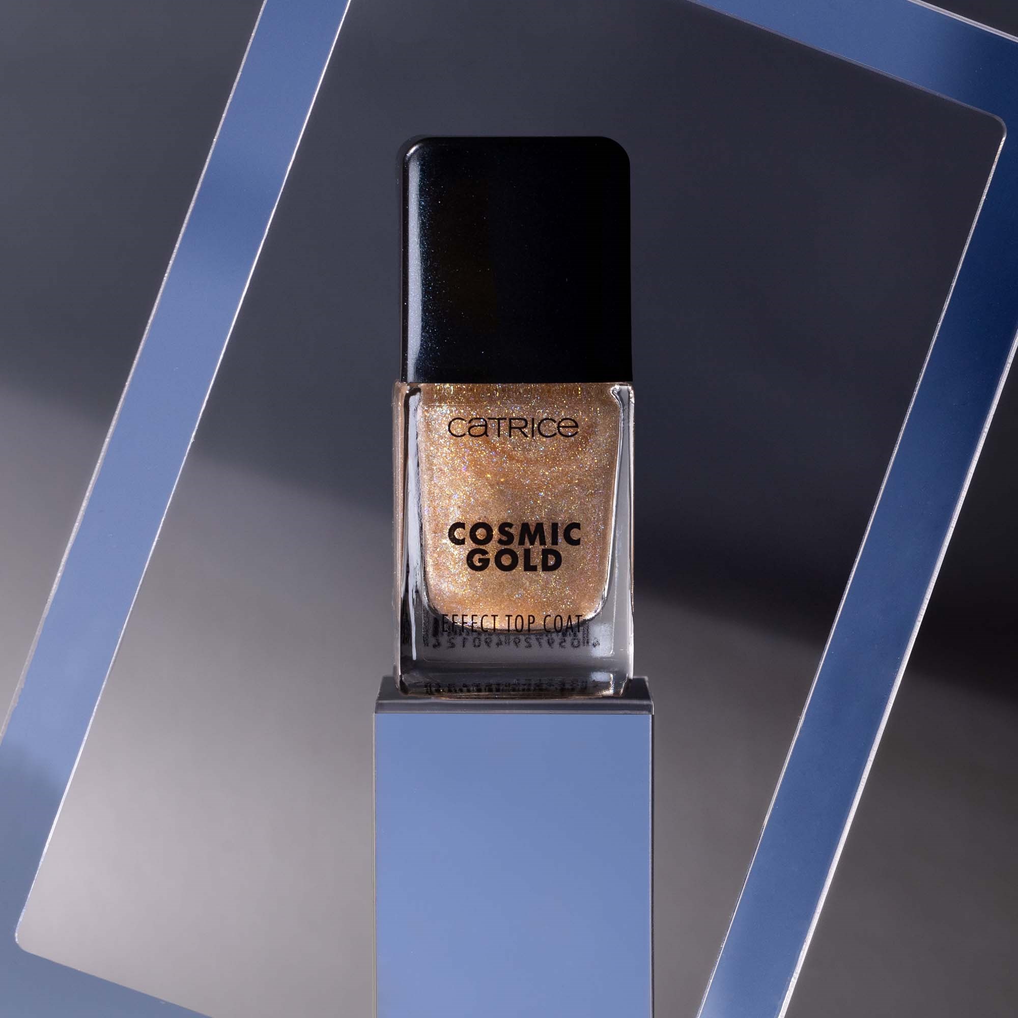 Catrice Cosmic Gold Effect Top Coat 030 Celestial Light (obrázok 9)