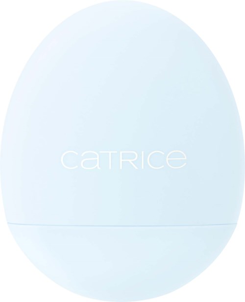Het is een lichtblauwe eivormige container met het woord 'CATRICE' erop.