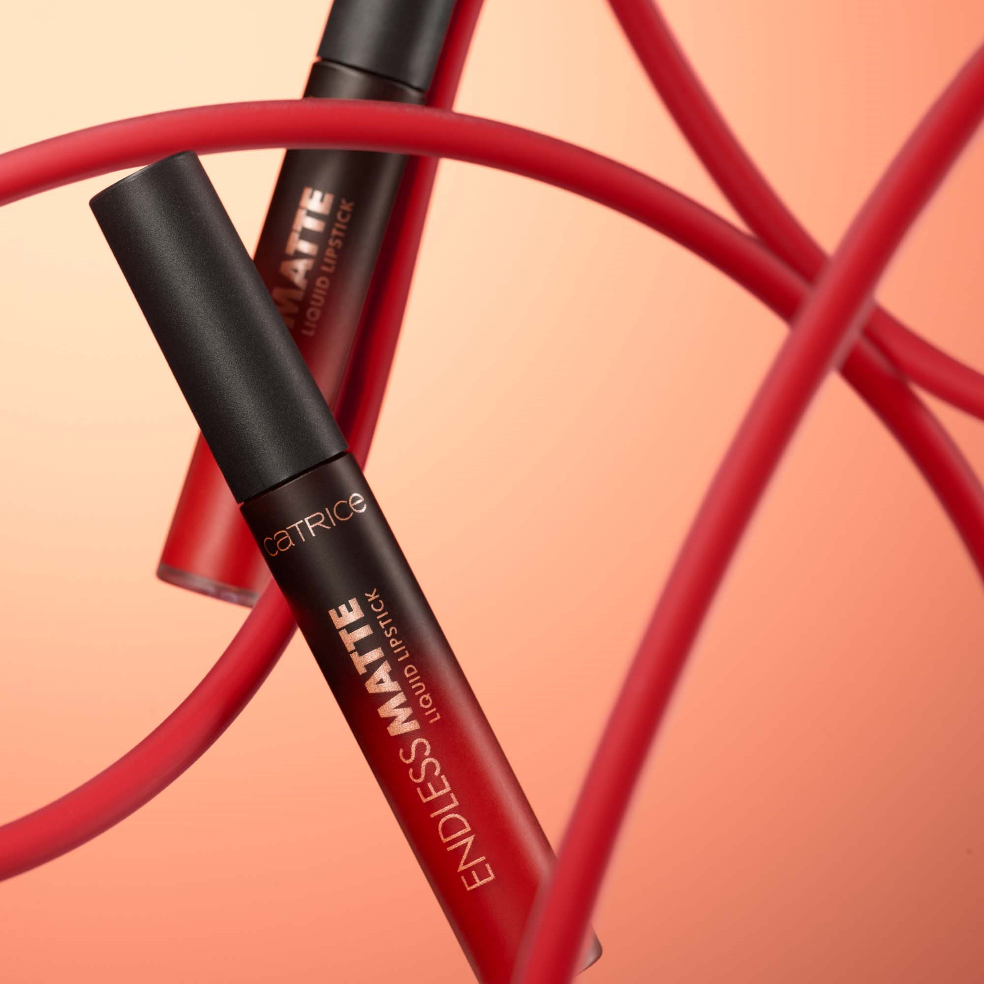 Catrice Endless Matte Liquid Lipstick 060 Red Flag (obrázok 6)
