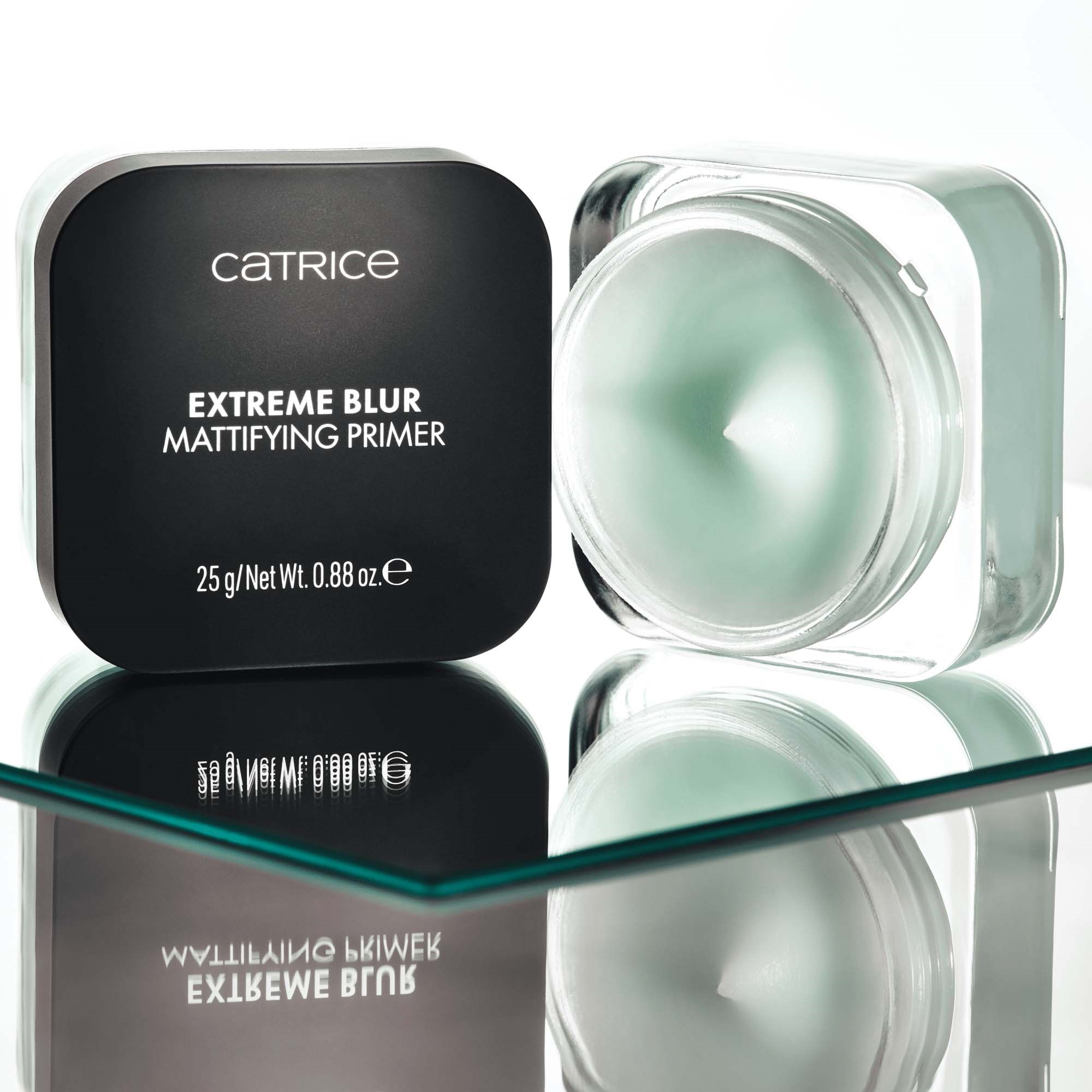 Catrice Extreme Blur Mattifying Primer 25 g (obrázok 7)