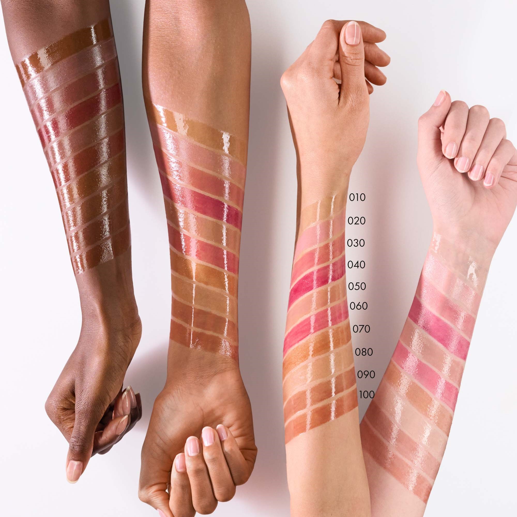 Catrice Filler Supreme Lip Gloss 090 Say Less, Serve More (obrázok 5)