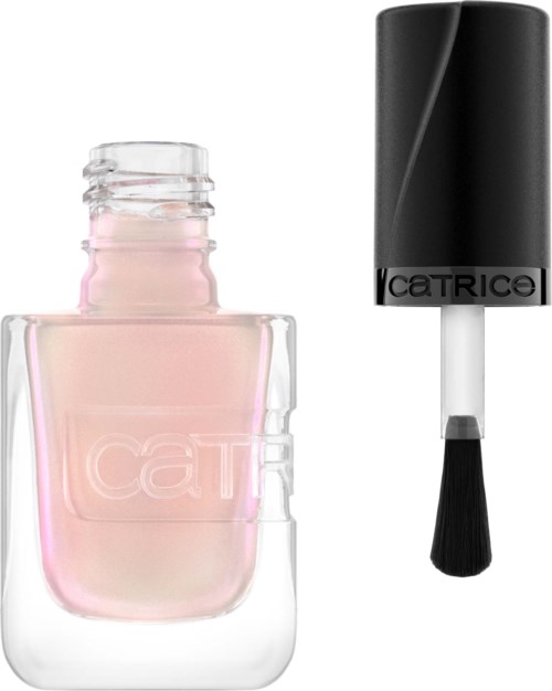 Een lichtroze nagellakfles en een zwarte borstel met dop, beide van Catrice.