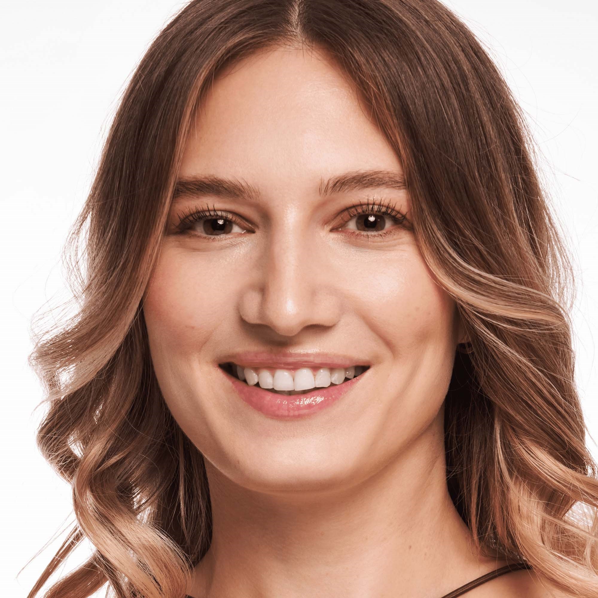 Catrice Łatwozmywalna maskara pogrubiająca Glam & Doll Easy Wash Off P (obrázok 8)