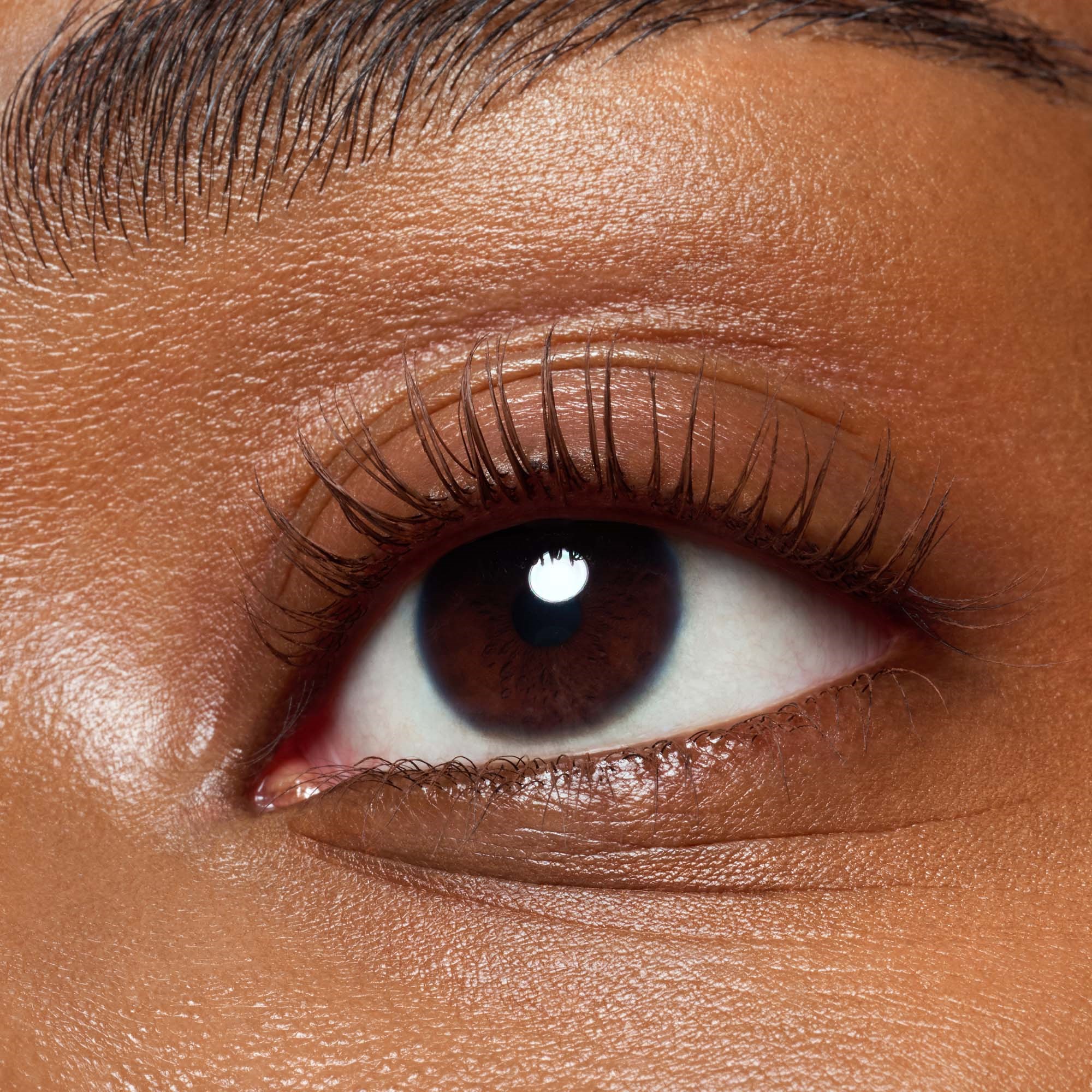 Catrice Glam & Doll Volume Brown Mascara Waterproof (obrázok 5)